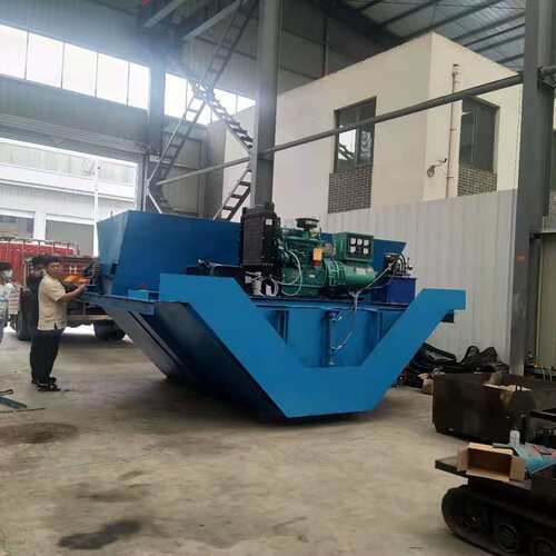 混凝土水渠成型机 现浇排水沟一次成型滑模机 公路边沟水渠滑模机