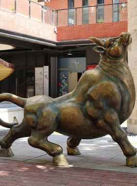 户外抽象牛士玻璃钢观雕斗塑园林抽象牛景小区商广场房地陈产美装