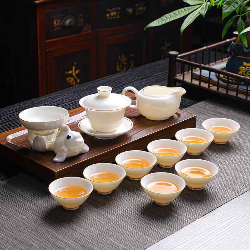 高档德化羊脂玉白瓷功夫茶具套斗杯茶装家用陶瓷笠盖碗小杯带杯架