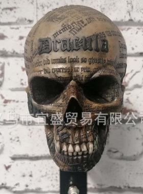 骷髅壁饰摆件摩托车头盔挂饰设计家居庭院摆件树脂工艺品骷髅