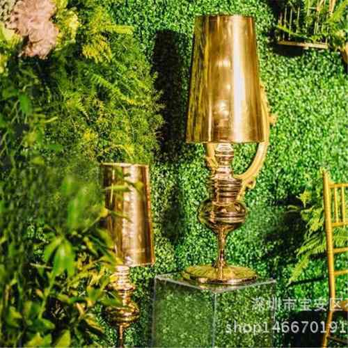 2018新款婚庆道具路引卫士台灯结婚用品婚庆婚礼背景T台摆件场景