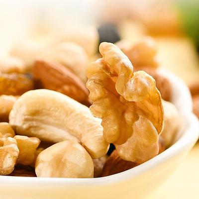 鲜记每日坚果混合果仁750g30包休闲零食干果礼包坚果礼盒