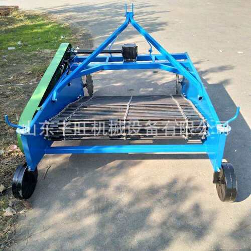 新型地瓜红薯收获机小型土豆挖获机新款马铃薯种植机