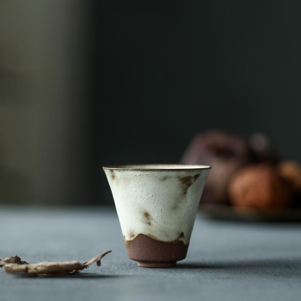晴先生粉引日式紫砂原矿志野烧开片小斗笠杯直口杯陶瓷主人杯单个