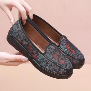 老年人妈棉妈鞋 新款 大码 冬季 老奶北京布女奶加绒加厚保暖防滑老 鞋