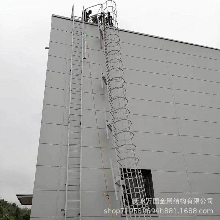安全通道爬梯-防火结构楼梯-消防楼梯-户外铁梯-镀锌爬梯