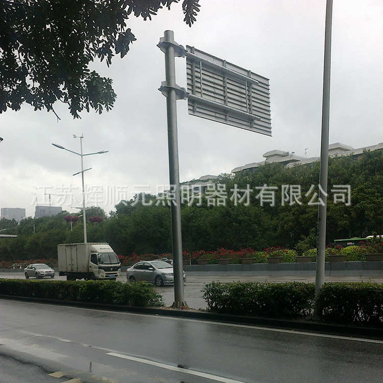 厂家直供交通标志牌杆 高速道路指示标志牌 反光限速交通标志牌