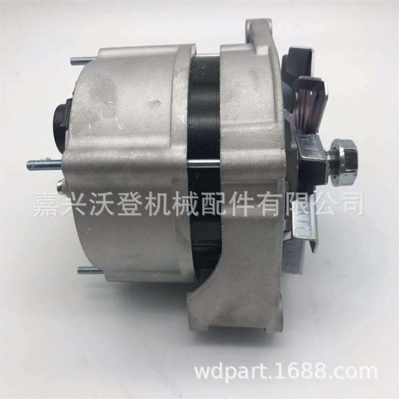 12V发电机AT173624 170C220B 120488205 0120488205用于凯斯强鹿