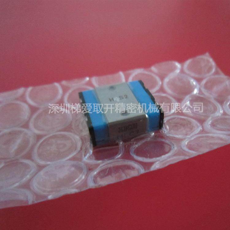 IKO自润滑直线导轨滑块MLG7 MLG9 MLG12 MLG15 MLG20 MLG25