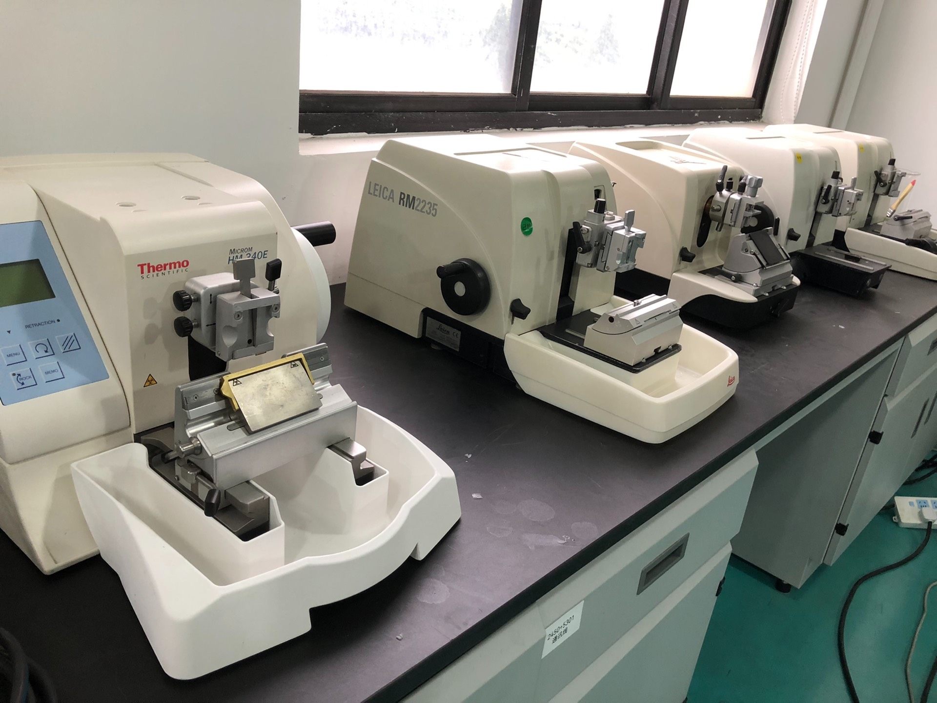 leica rm 2235 石蜡切片机 测试完好 需要的联系