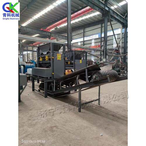 铝罐铁罐饮料瓶油壶压片机 立式易拉罐压扁机 Flattening machine