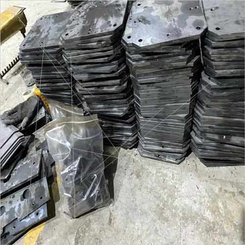 加工机加工q235钢板铁板切割铝折弯金不锈钢定制钣焊接件激光a3