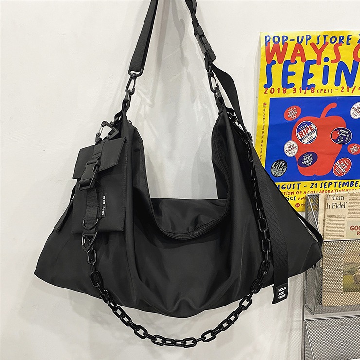 单肩包大学生斜挎包通用款女包