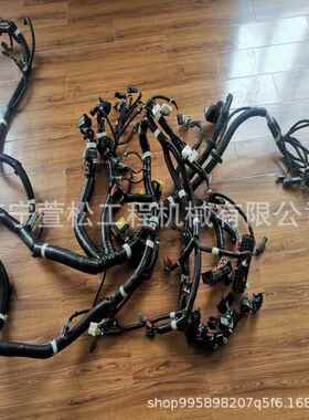 ZD220-3中联推土机配件T220.6102.3软管