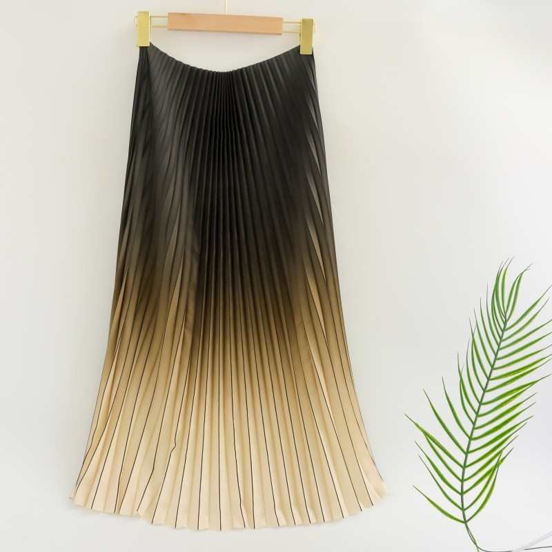 厂家数码渐变压褶 涤纶面料垂坠灵动亮丽