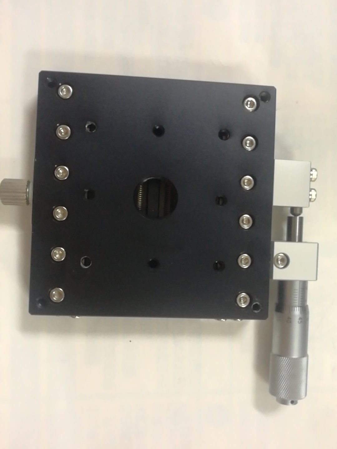 MMT M1-937-R1  X轴手动滑台