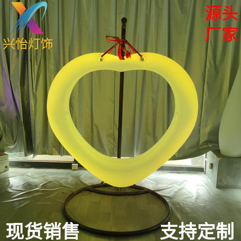 led户外爱心发光秋千月亮 儿童成人吊篮别墅公园七彩遥控网红秋千