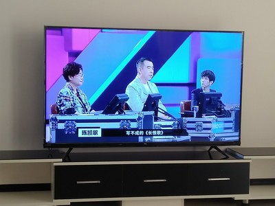 我想问下TCL55V6M和海信55E52D哪个好，选哪个不后悔呢