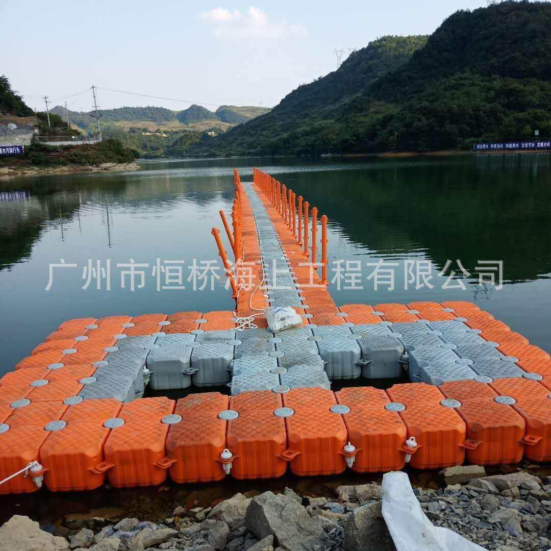游艇码头摩托艇码头皮划艇码头赛艇码头水上浮筒平台龙舟赛事码头