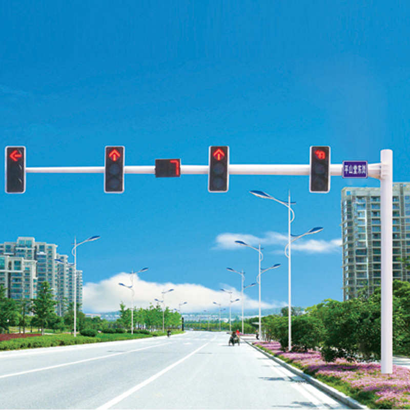 路口交通信号灯 单臂式交通信号灯 L型道路信号灯杆 路口信号灯