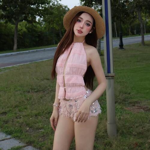 Women's lace up high neck backless hollowed out top