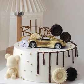 网红金色汽车蛋糕装饰摆件跑车子，模型男神老公，生日甜品台男士插件