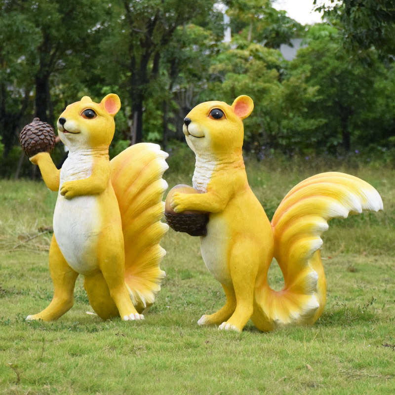 户外幼儿园玻璃钢动物雕塑仿真松鼠摆件花园庭院小区园林景观装饰