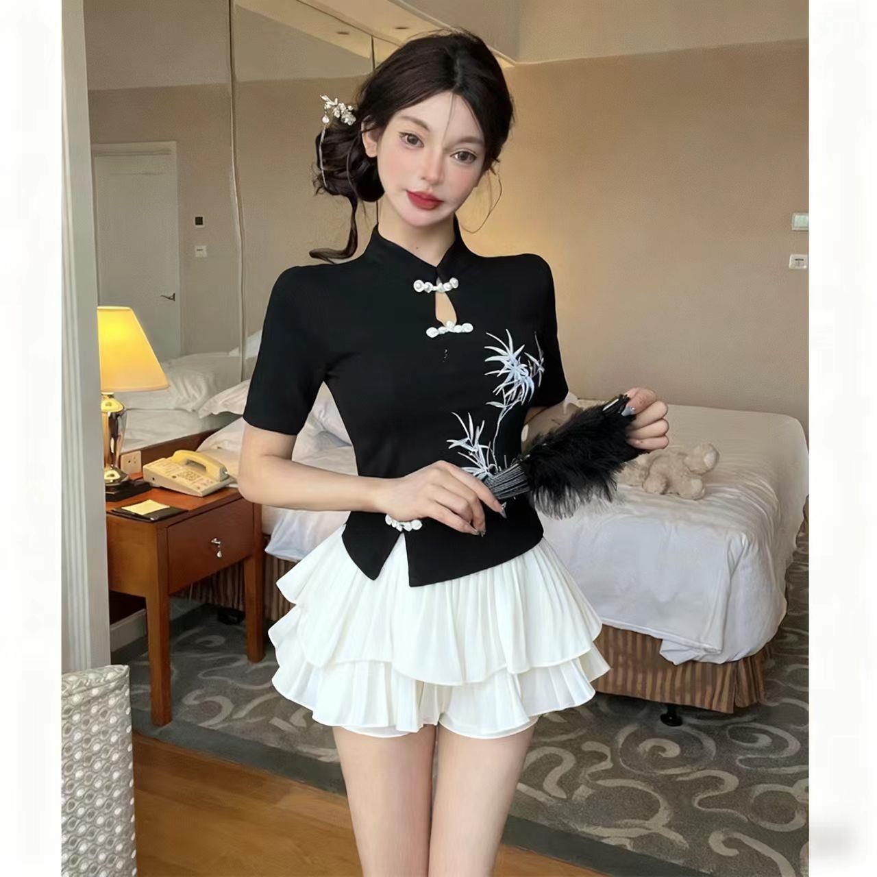 复古刺绣国风短袖恤女减龄工作服设计感新中式年轻款旗袍上衣潮