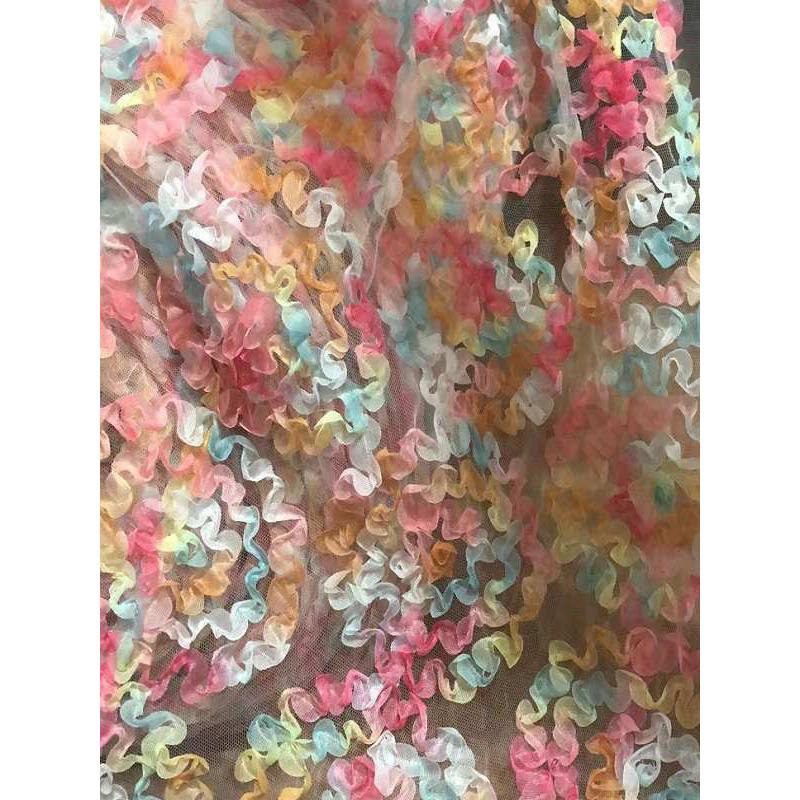 厂家直销 新款高档立体渐变圈圈钩花绣花 蕾丝花边面料 刺绣布料