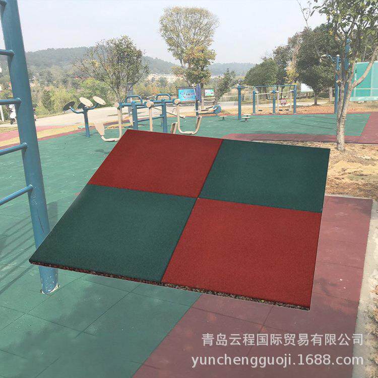 加厚安全健身房塑胶地垫幼儿园公园专用减震防震彩色橡胶地板砖