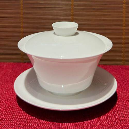 薄胎高档骨瓷盖碗茶杯陶瓷泡茶碗白瓷马蹄家用茶具套装三才140ml