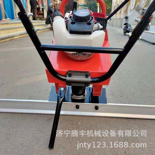 2米混凝土振平尺 手扶混凝土振动尺 结构扎实耐用的小型刮板尺