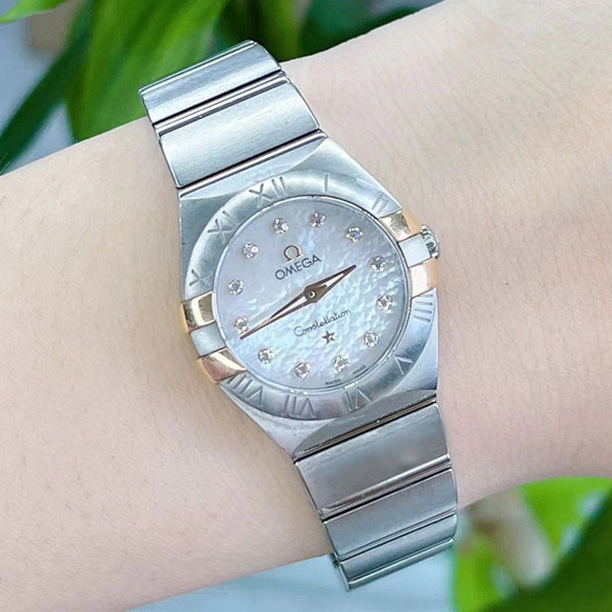 爆款主推98新欧米茄石英机芯星座系列女士手表贝母面腕表24mm