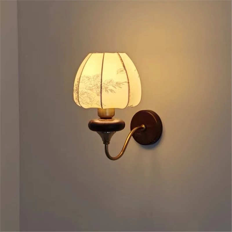 壁灯艺墙美式卧室灯古风中走廊花纹实木背景布法式复古床头灯客厅