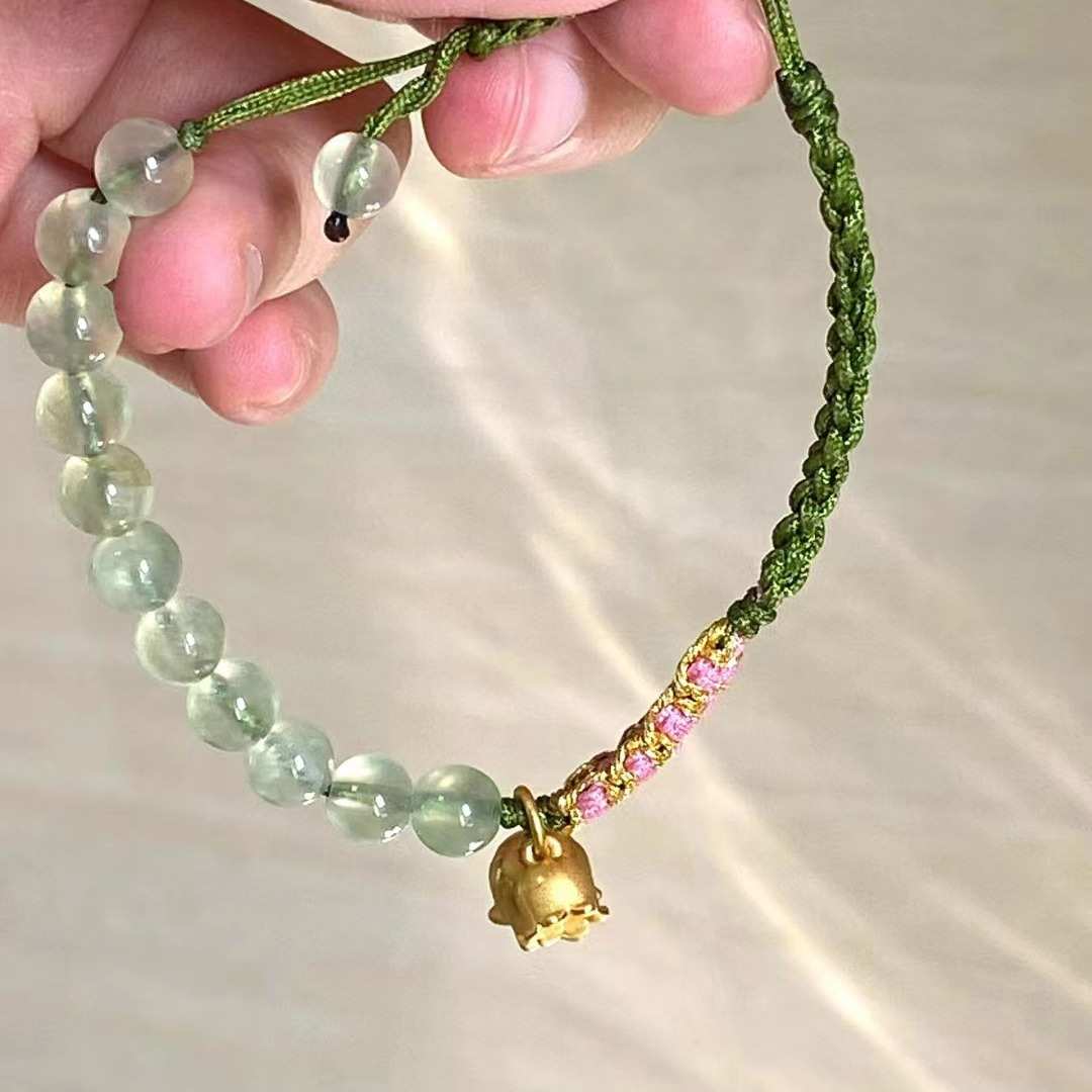铃兰花粉绿编织拼接手绳小众精致高级感手链天然水晶手串