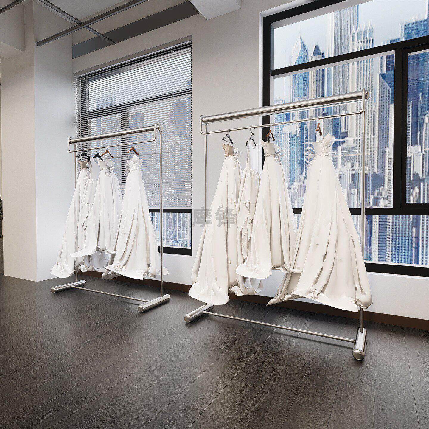 中古不锈钢落地婚纱架子秀禾服挂衣架样衣拍摄道具高端订制展示架