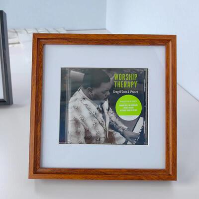 CD相框光碟收纳盒霉霉明星签名唱片专辑展示框黑胶装饰挂墙收纳