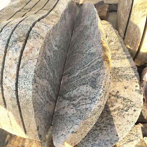 鹅卵石切片不规则蘑菇石踏步石垫脚石外墙切片园林铺路用鹅卵石片