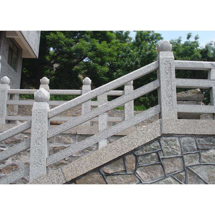 白玉雕刻台阶扶手图片楼梯石扶手河道石雕扶手靠背造价
