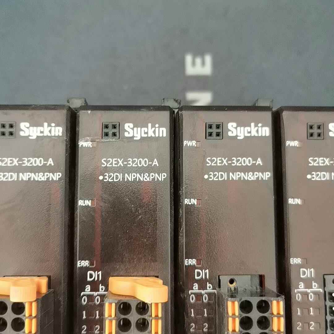 标价是空箱-Syckin思勤工业智能网络 S3EX-3200-A，32D议价