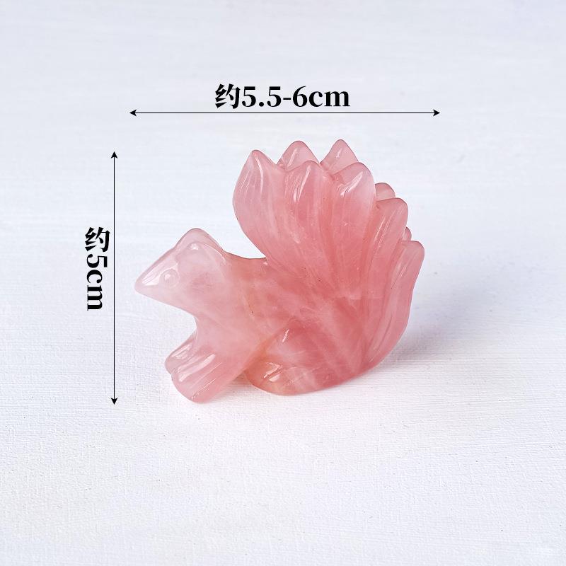 天然粉水晶九尾狐狸雕刻件 芙蓉桃花石原石打磨家居装饰动物摆件