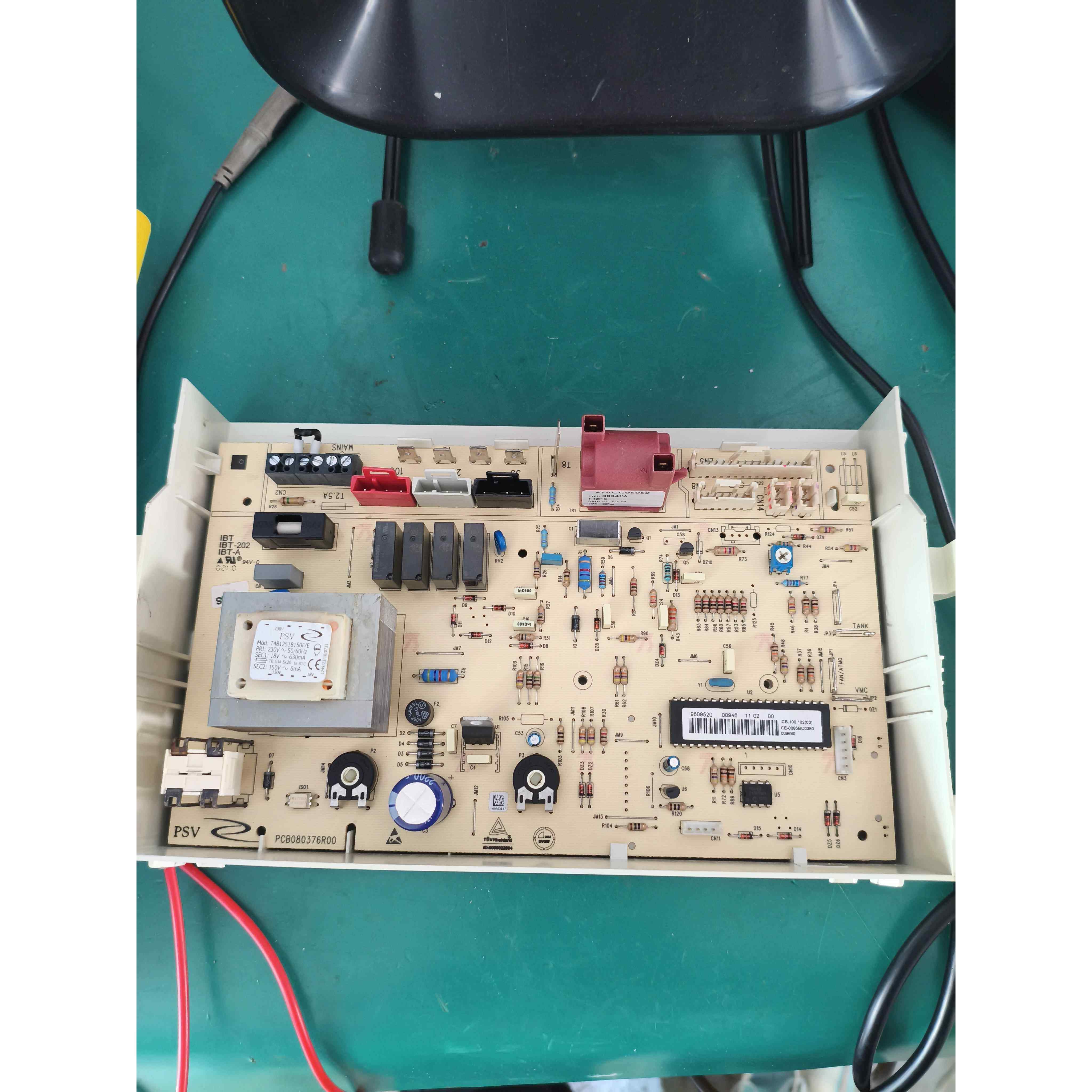 菲斯曼壁挂炉主板WH1D，原装拆机
