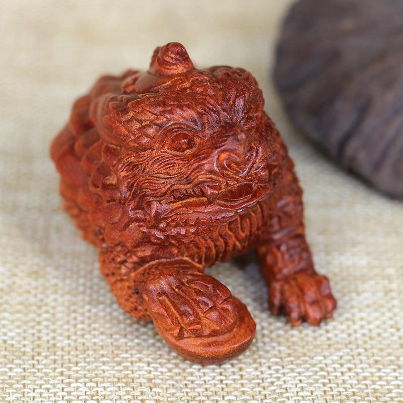 赞比亚血檀金蟾精雕手把件仿小叶紫檀雕刻把玩血檀木摆饰车摆