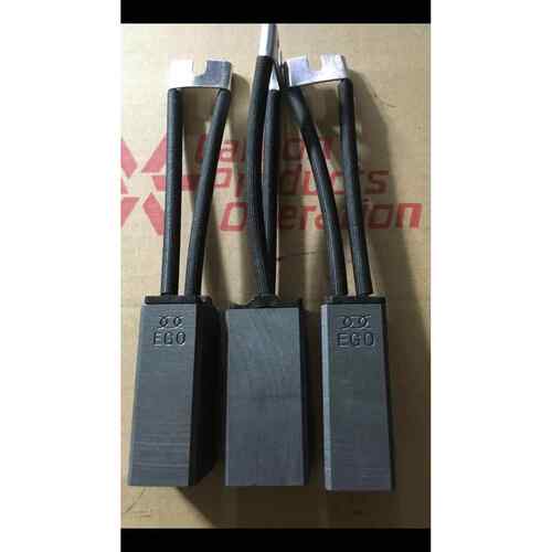 电机碳刷 D172 25X32X60，D172碳刷，电机碳刷D72