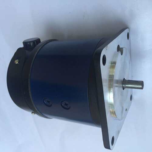110SZ04A3立式法兰安装直流伺服电动机200W220V3000r/min(rpm)