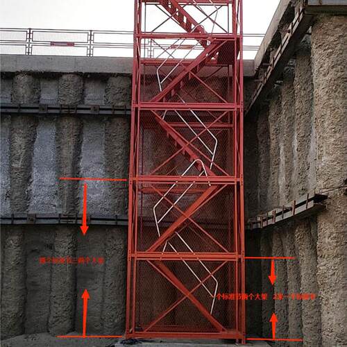 桥梁隧道建筑施工防梯基坑安全梯笼工人高空作业带笼安全爬梯价格