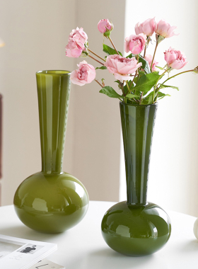 新中式侘寂风中古橄榄绿纯手工小众艺术高级花瓶冬青蝴蝶兰插花瓶
