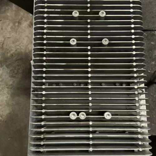 灯具散热片铝压铸模具试模样品及其他铝合金产品模具试样