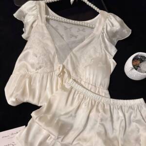 2026新款超火夏季凉感冰丝V领睡衣女士家居服纯欲风家居服两件套