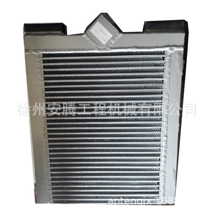 16吨-25K散热器总成QY25K散热器带风扇803009905 XZZX-A101